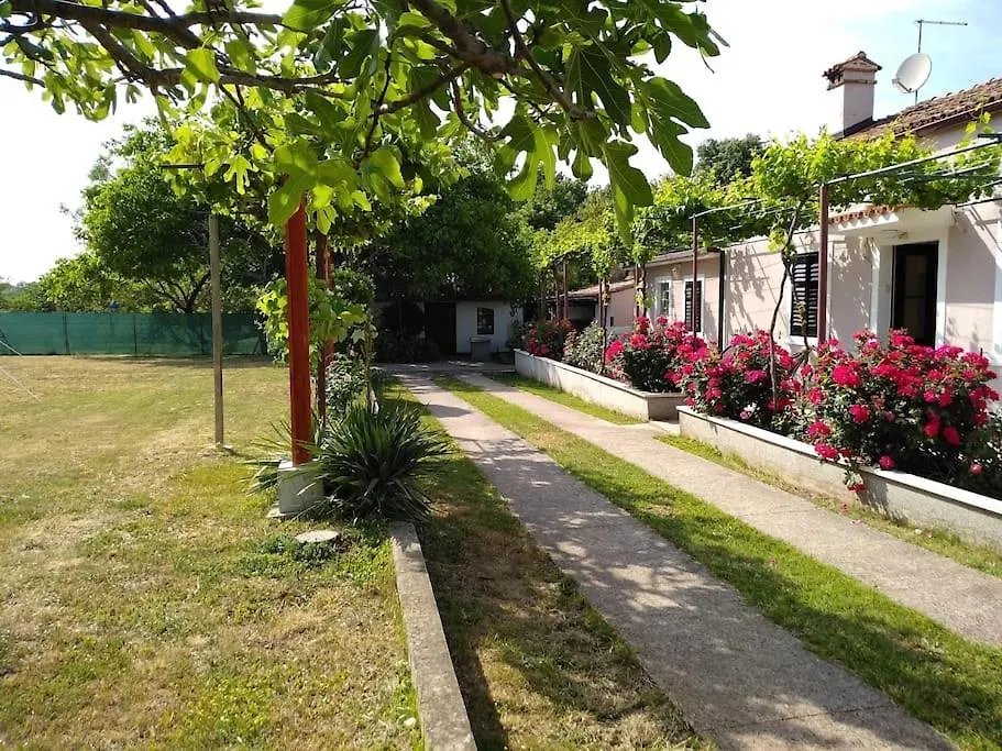 Вилла Kuca Lilla Loborika